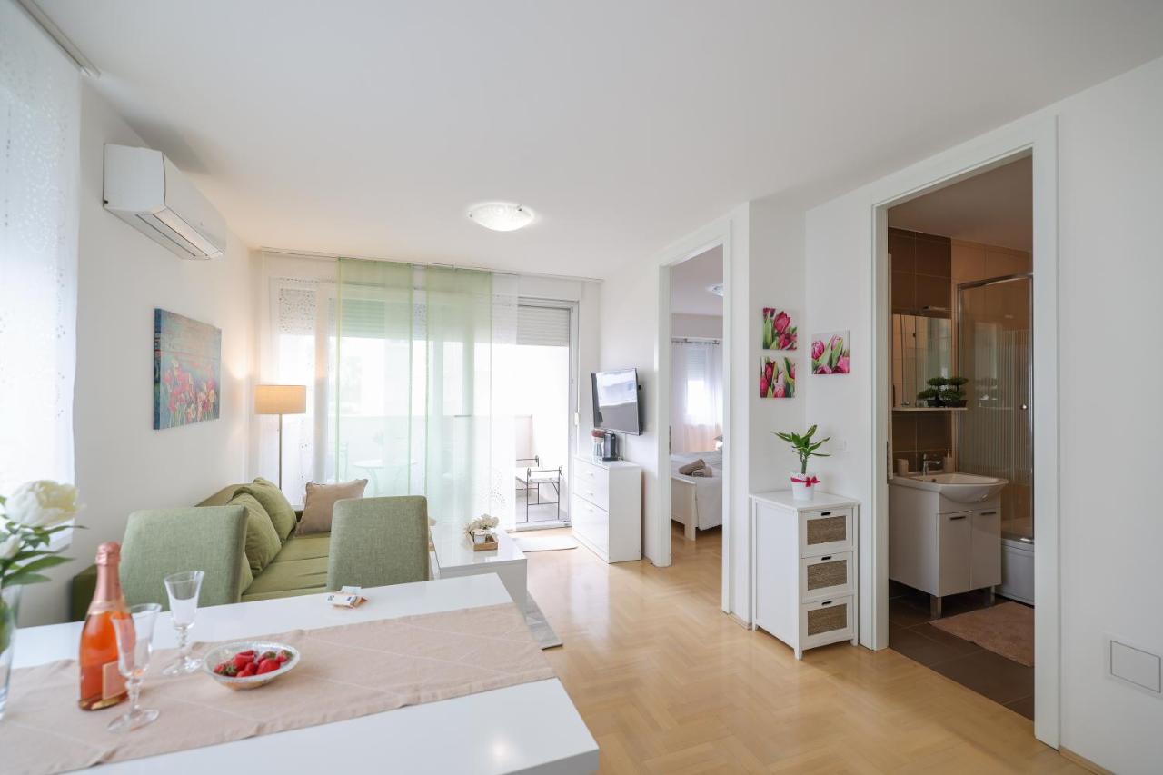Cozy Niko Apartment - Private Parking And Balcony Задар Екстер'єр фото