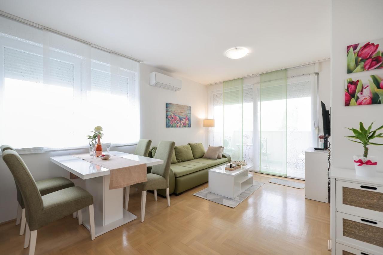 Cozy Niko Apartment - Private Parking And Balcony Задар Екстер'єр фото